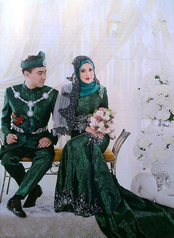 couple wedding dress green