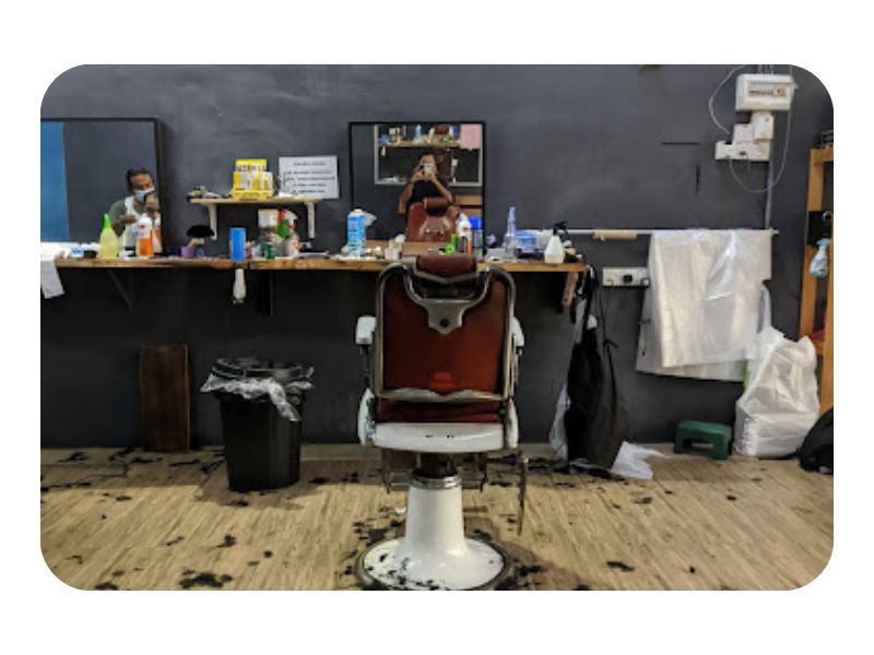 Kedai Gunting Rambut Pekan Lama